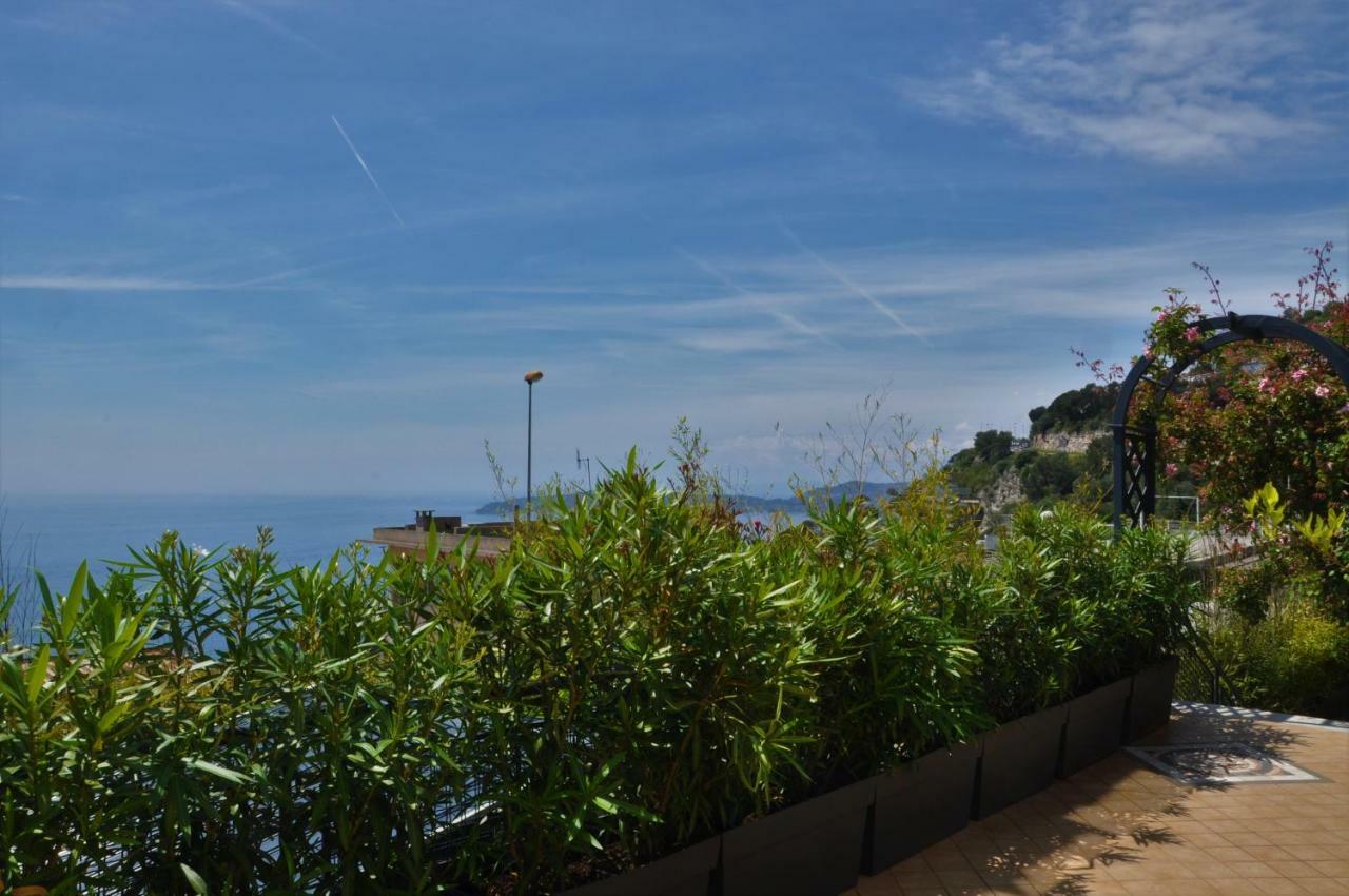 Skyline Apartments Cap-d'Ail Εξωτερικό φωτογραφία